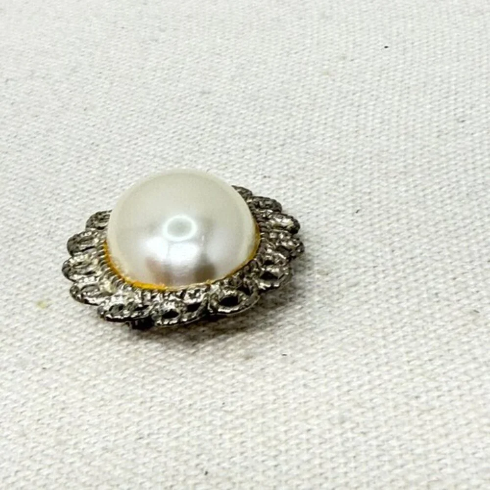 Vintage this filigree